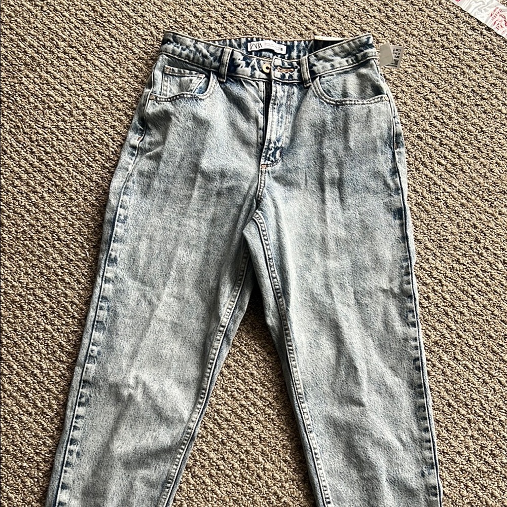Stylish Light Blue Jeans for Women
